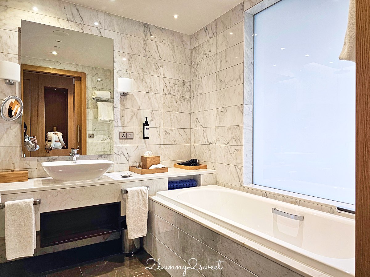 【Hyatt Regency Tashkent 塔什干凱悅酒店】塔什干市中心五星飯店推薦：泳池Spa＋完整設施住宿開箱 @兔兒毛毛姊妹花