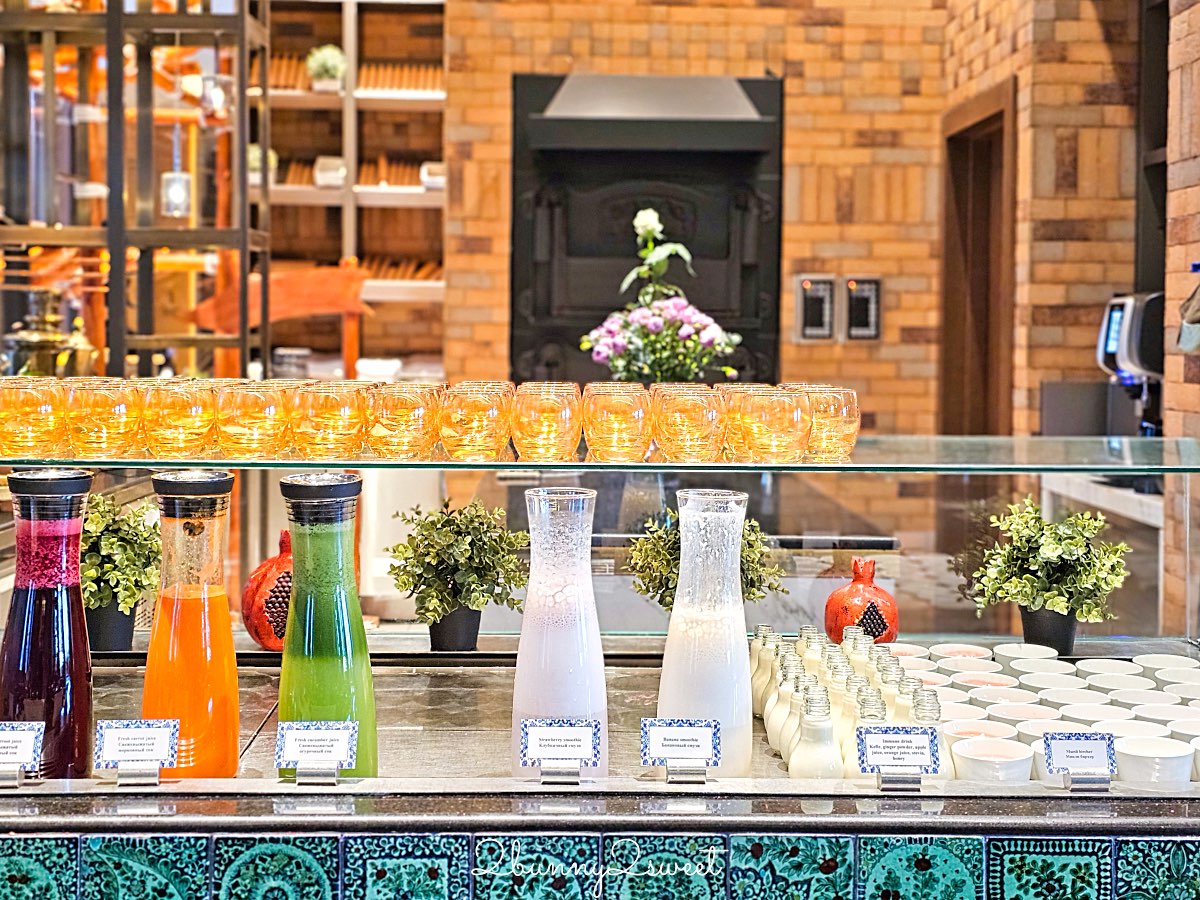 【Hyatt Regency Tashkent 塔什干凱悅酒店】塔什干市中心五星飯店推薦：泳池Spa＋完整設施住宿開箱 @兔兒毛毛姊妹花