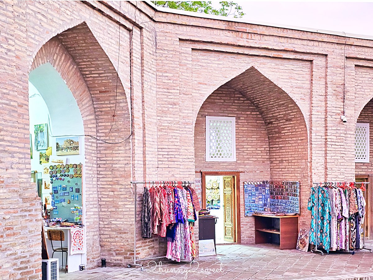 【哈斯特伊瑪目建築群 Hazrati Imam Complex】烏茲別克塔什干景點，親眼見證世界最古老古蘭經 @兔兒毛毛姊妹花