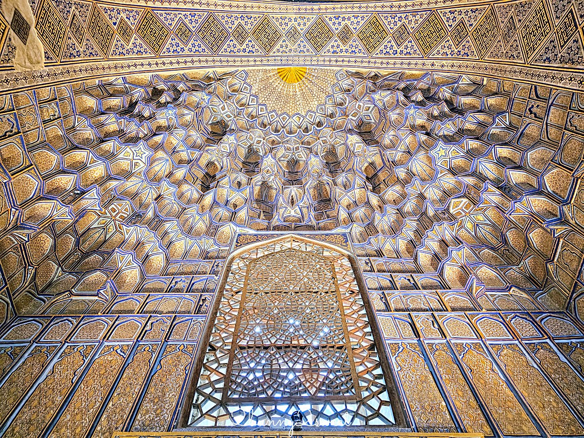 【帖木兒陵墓 Gur-e-Amir】薩馬爾罕必訪藍色穹頂地標，帖木兒長眠之地與中亞最華麗陵墓 @兔兒毛毛姊妹花