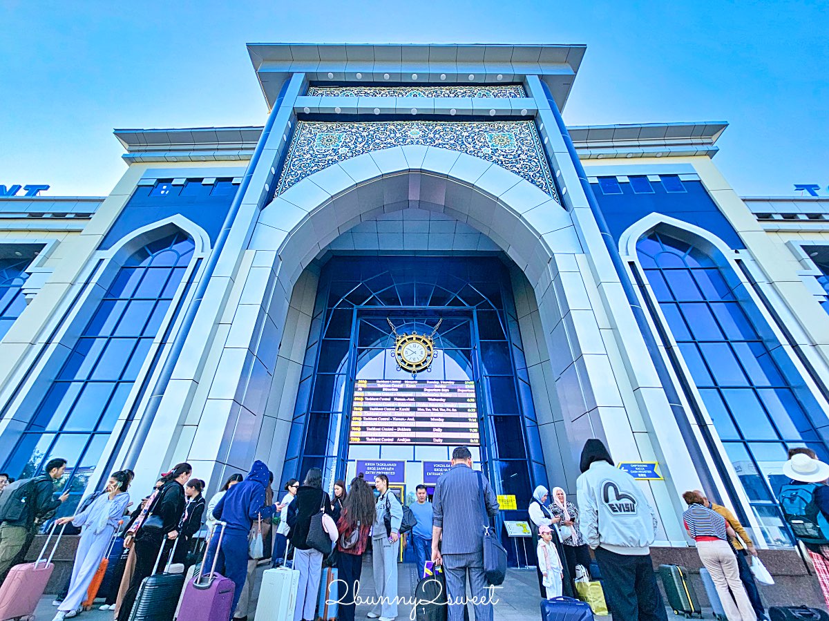 【2026烏茲別克高鐵 Afrosiyob 攻略】最新票價、App 搶票秘訣，塔什干到撒馬爾罕只要 2 小時！ @兔兒毛毛姊妹花