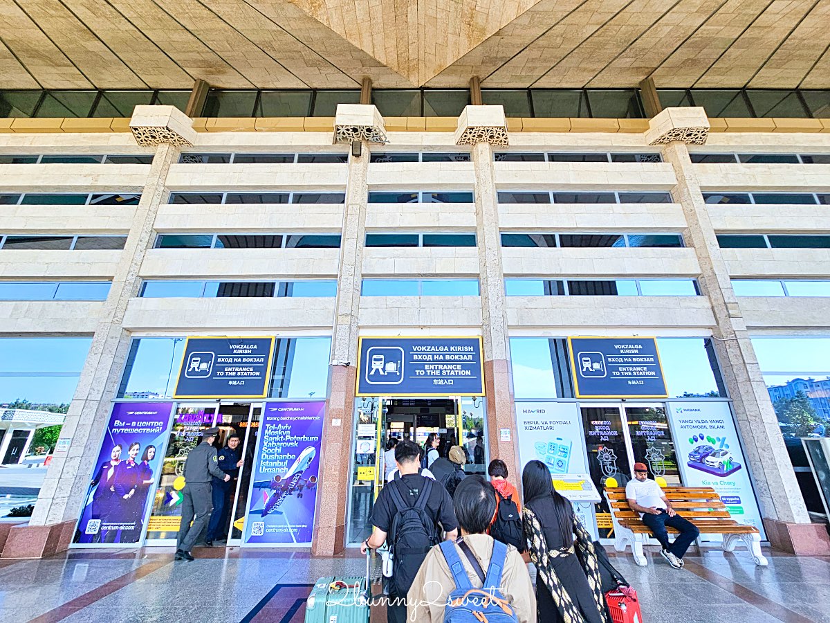 【2026烏茲別克高鐵 Afrosiyob 攻略】最新票價、App 搶票秘訣，塔什干到撒馬爾罕只要 2 小時！ @兔兒毛毛姊妹花