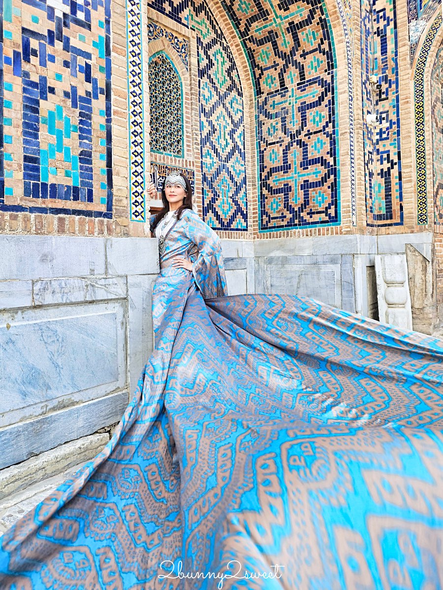 【雷吉斯坦廣場 Registan Square】撒馬爾罕必訪地標，三大學院、門票交通、夜景燈光秀、換裝體驗全攻略 @兔兒毛毛姊妹花