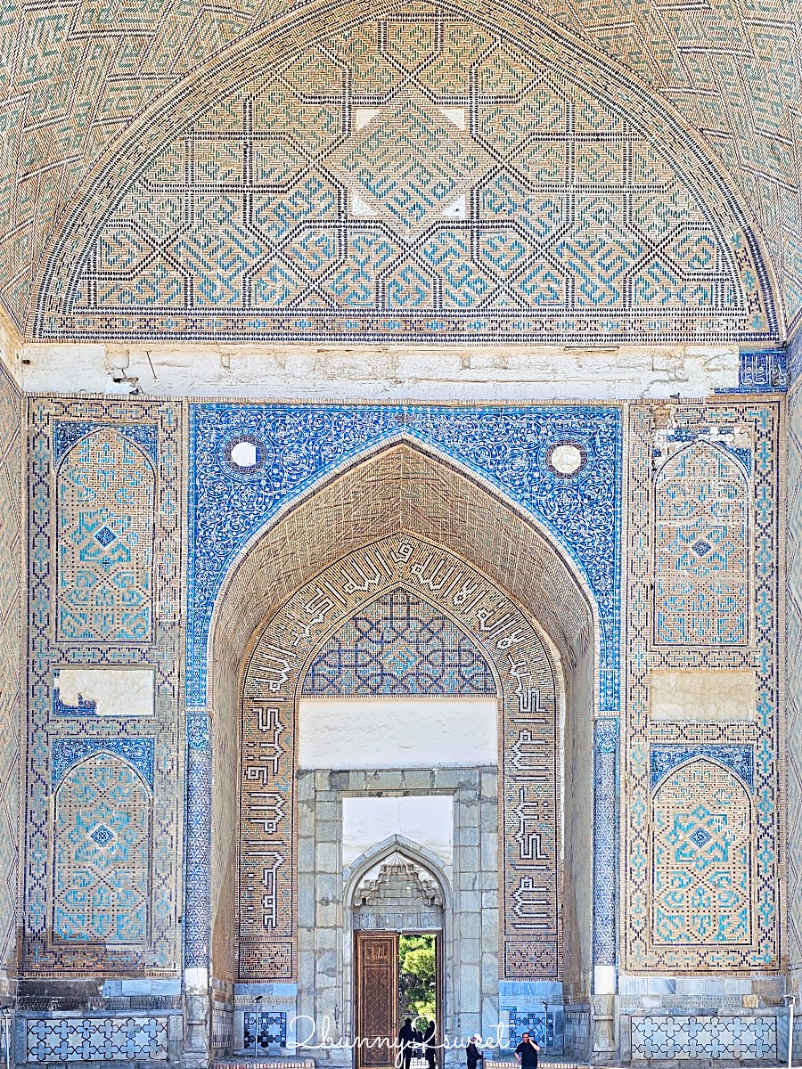 【比比哈奴清真寺 Bibi-Khanym Mosque】撒馬爾罕必訪景點：世界最大清真寺的壯麗與傳說 @兔兒毛毛姊妹花