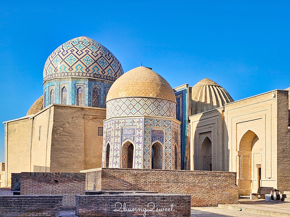 【沙赫靜達陵墓群 Shah-i-Zinda】撒馬爾罕最震撼藍色長廊！帖木兒王族墓群介紹＋拍照攻略 @兔兒毛毛姊妹花