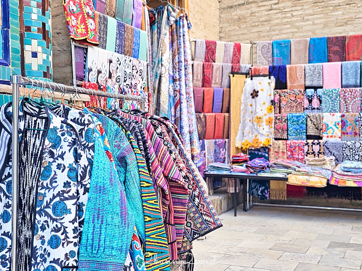 【沙赫靜達陵墓群 Shah-i-Zinda】撒馬爾罕最震撼藍色長廊！帖木兒王族墓群介紹＋拍照攻略 @兔兒毛毛姊妹花