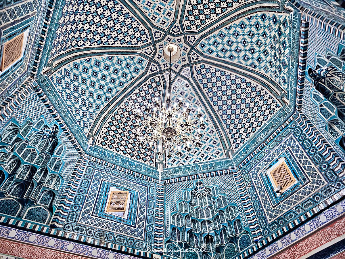 【沙赫靜達陵墓群 Shah-i-Zinda】撒馬爾罕最震撼藍色長廊！帖木兒王族墓群介紹＋拍照攻略 @兔兒毛毛姊妹花