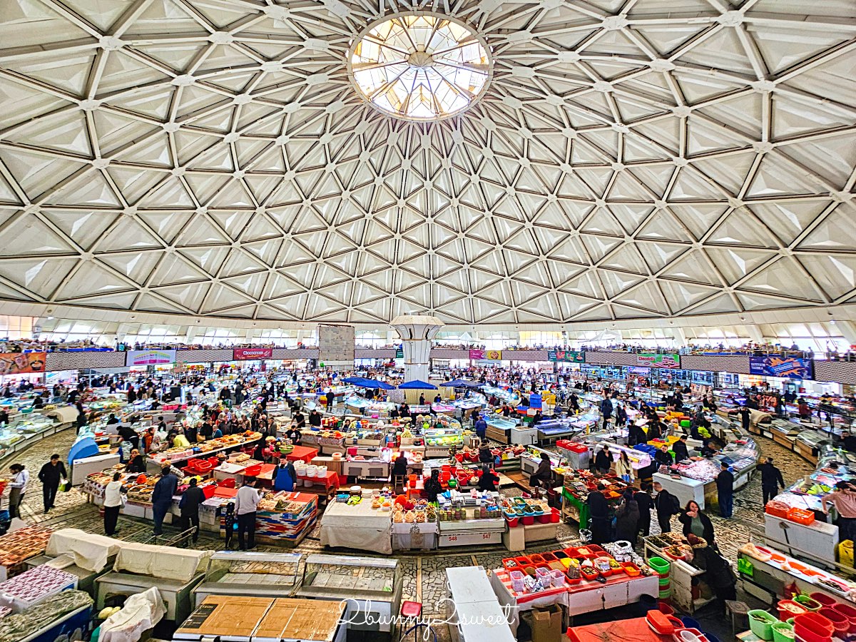 【Chorsu Bazaar 楚蘇市場】塔什干藍色穹頂市場必逛攻略：果乾比價、窯烤麵包與在地市集一次看 @兔兒毛毛姊妹花