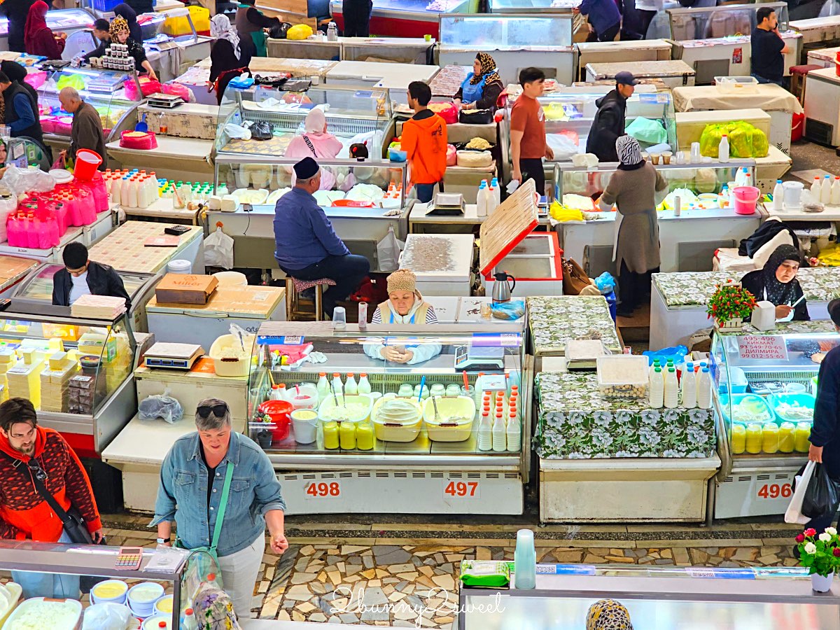 【Chorsu Bazaar 楚蘇市場】塔什干藍色穹頂市場必逛攻略：果乾比價、窯烤麵包與在地市集一次看 @兔兒毛毛姊妹花