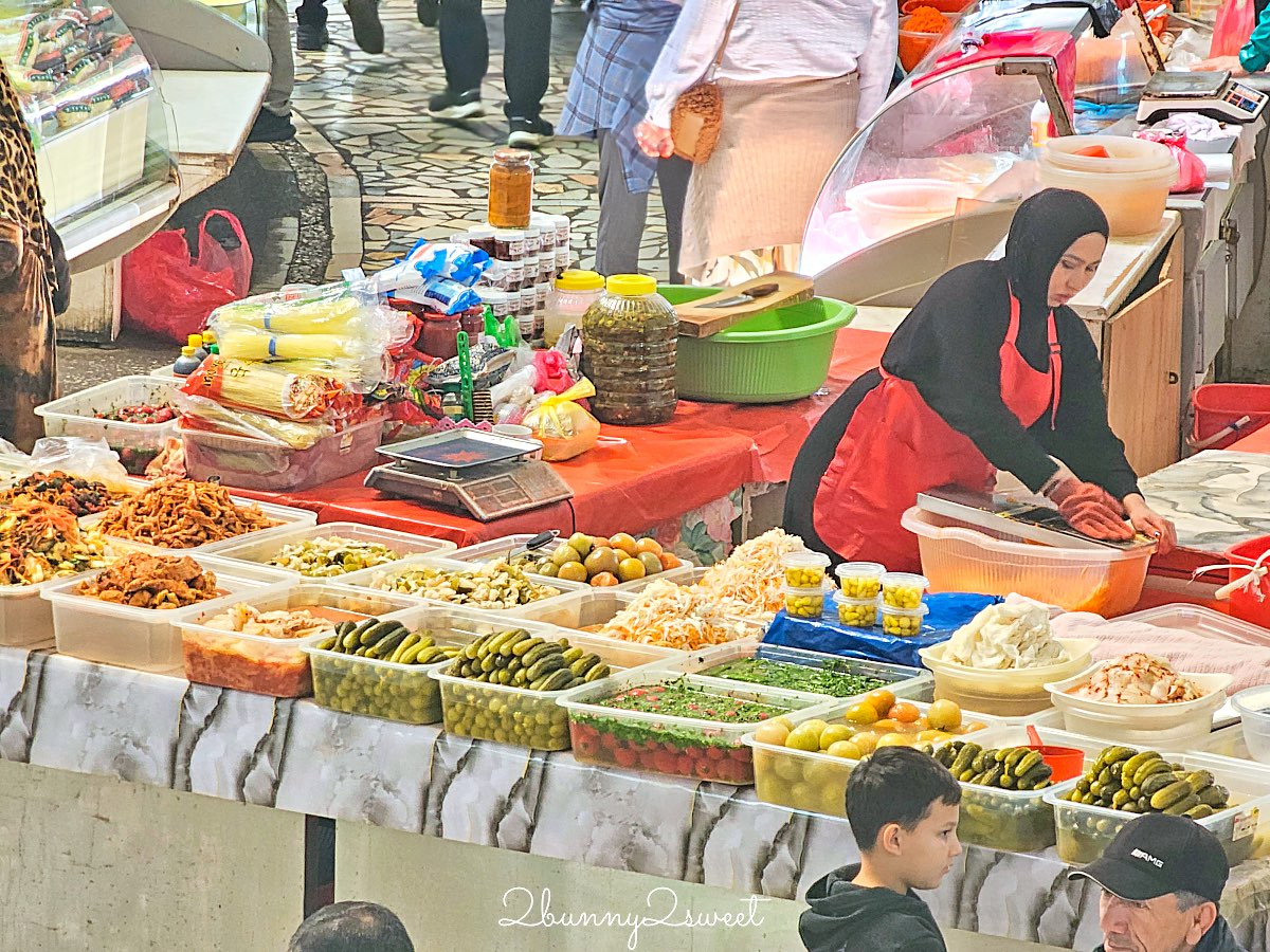 【Chorsu Bazaar 楚蘇市場】塔什干藍色穹頂市場必逛攻略：果乾比價、窯烤麵包與在地市集一次看 @兔兒毛毛姊妹花