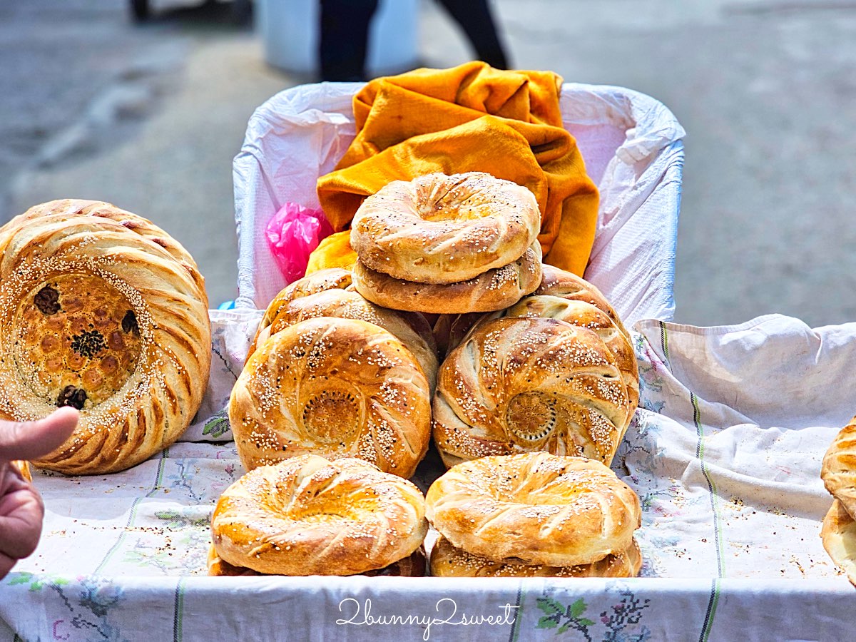 【Chorsu Bazaar 楚蘇市場】塔什干藍色穹頂市場必逛攻略：果乾比價、窯烤麵包與在地市集一次看 @兔兒毛毛姊妹花