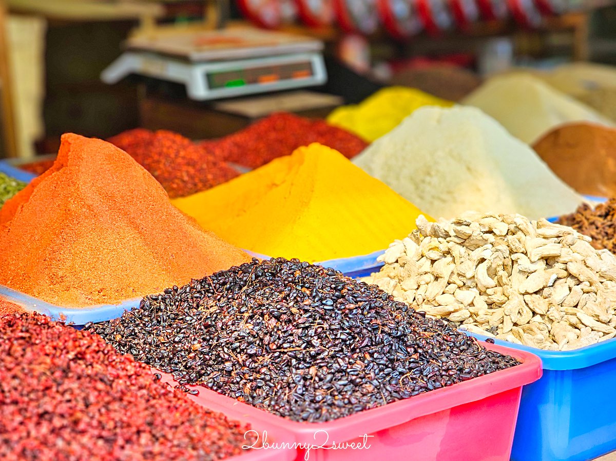 【Chorsu Bazaar 楚蘇市場】塔什干藍色穹頂市場必逛攻略：果乾比價、窯烤麵包與在地市集一次看 @兔兒毛毛姊妹花