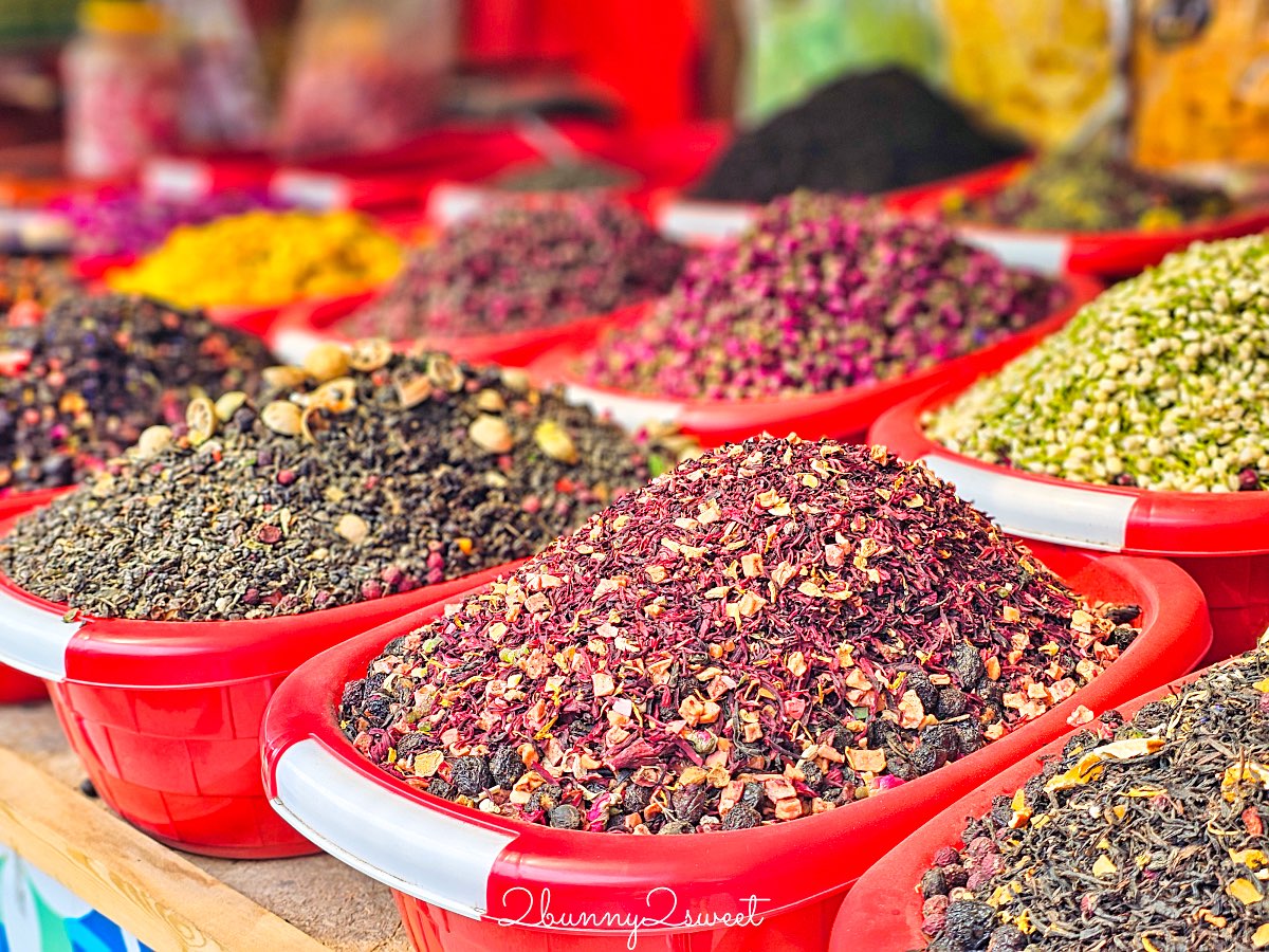 【Chorsu Bazaar 楚蘇市場】塔什干藍色穹頂市場必逛攻略：果乾比價、窯烤麵包與在地市集一次看 @兔兒毛毛姊妹花