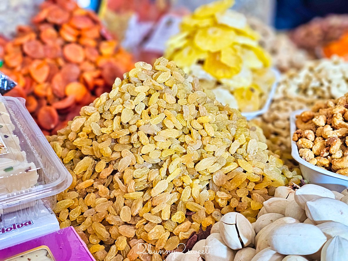 【Chorsu Bazaar 楚蘇市場】塔什干藍色穹頂市場必逛攻略：果乾比價、窯烤麵包與在地市集一次看 @兔兒毛毛姊妹花