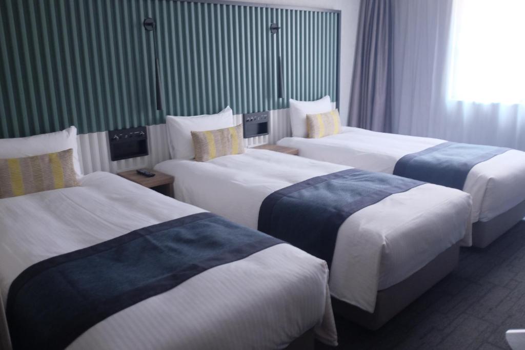 【 The Knot Tokyo Shinjuku 東京新宿諾特酒店】新宿飯店推薦:高CP值設計旅店+人氣麵包店MORETHAN一次收 @兔兒毛毛姊妹花 【 The Knot Tokyo Shinjuku 東京新宿諾特酒店】新宿飯店推薦:高CP值設計旅店+人氣麵包店MORETHAN一次收 @兔兒毛毛姊妹花