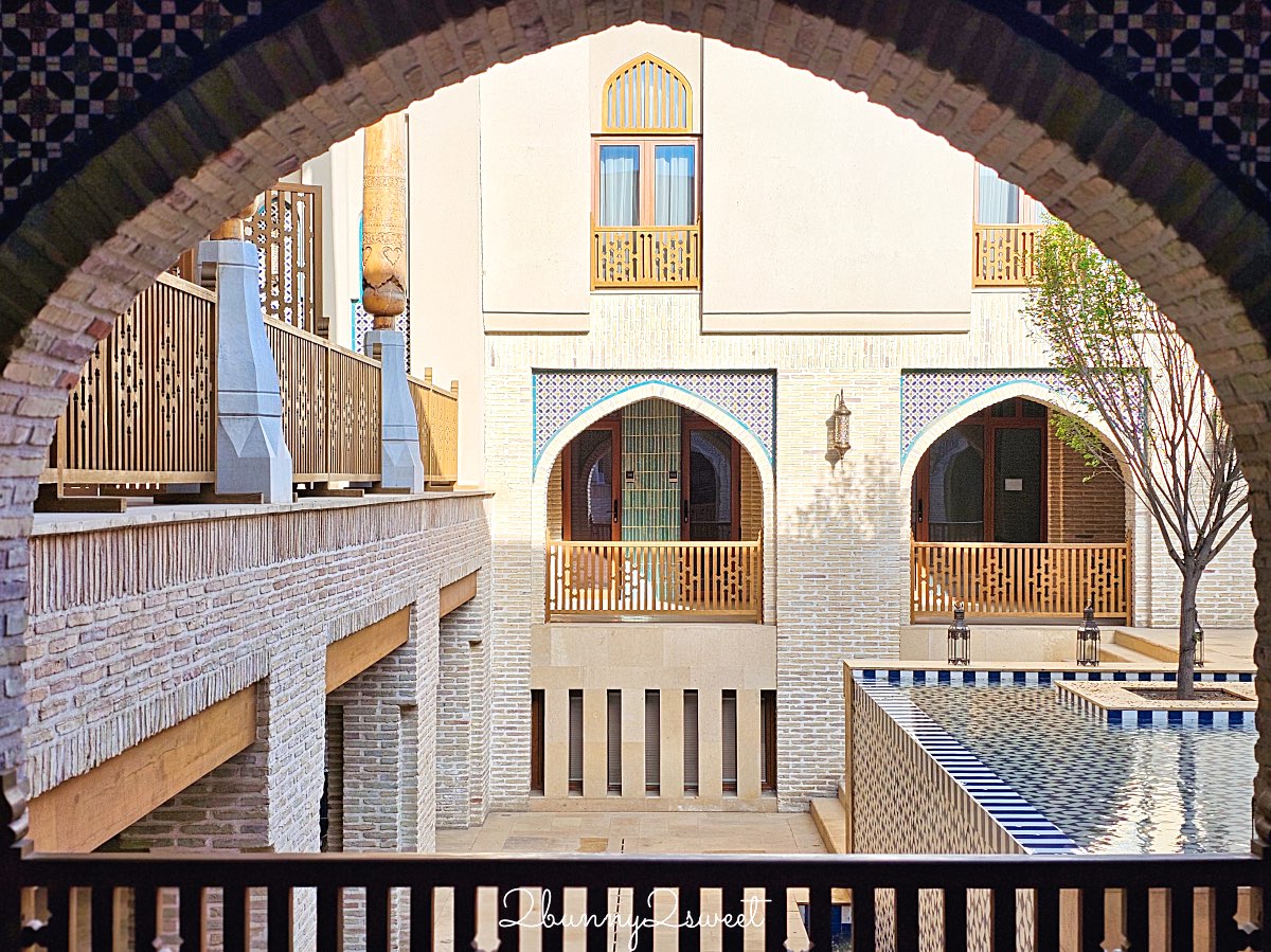 【布哈拉老城美居酒店 Mercure Bukhara Old Town】布哈拉住宿推薦絲路風情的伊斯蘭美學宮殿 @兔兒毛毛姊妹花