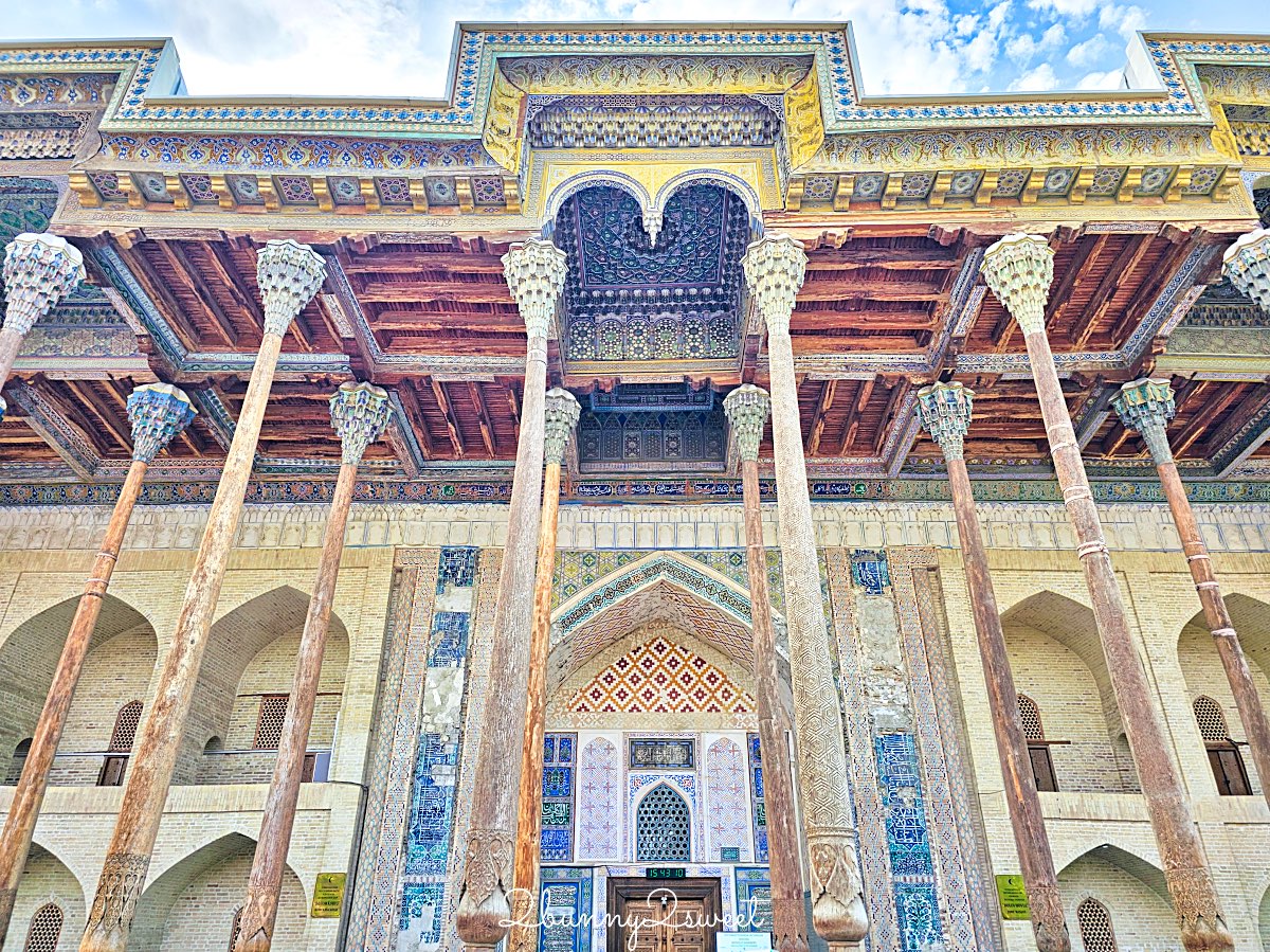【波羅豪茲清真寺 Bolo Hauz Mosque】布哈拉必拍絕美「四十柱清真寺」，最有靈魂的中亞木柱建築 @兔兒毛毛姊妹花