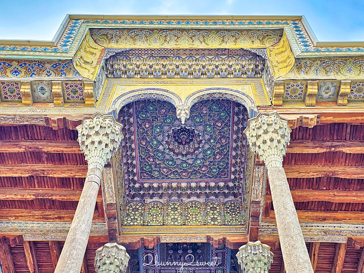 【波羅豪茲清真寺 Bolo Hauz Mosque】布哈拉必拍絕美「四十柱清真寺」，最有靈魂的中亞木柱建築 @兔兒毛毛姊妹花
