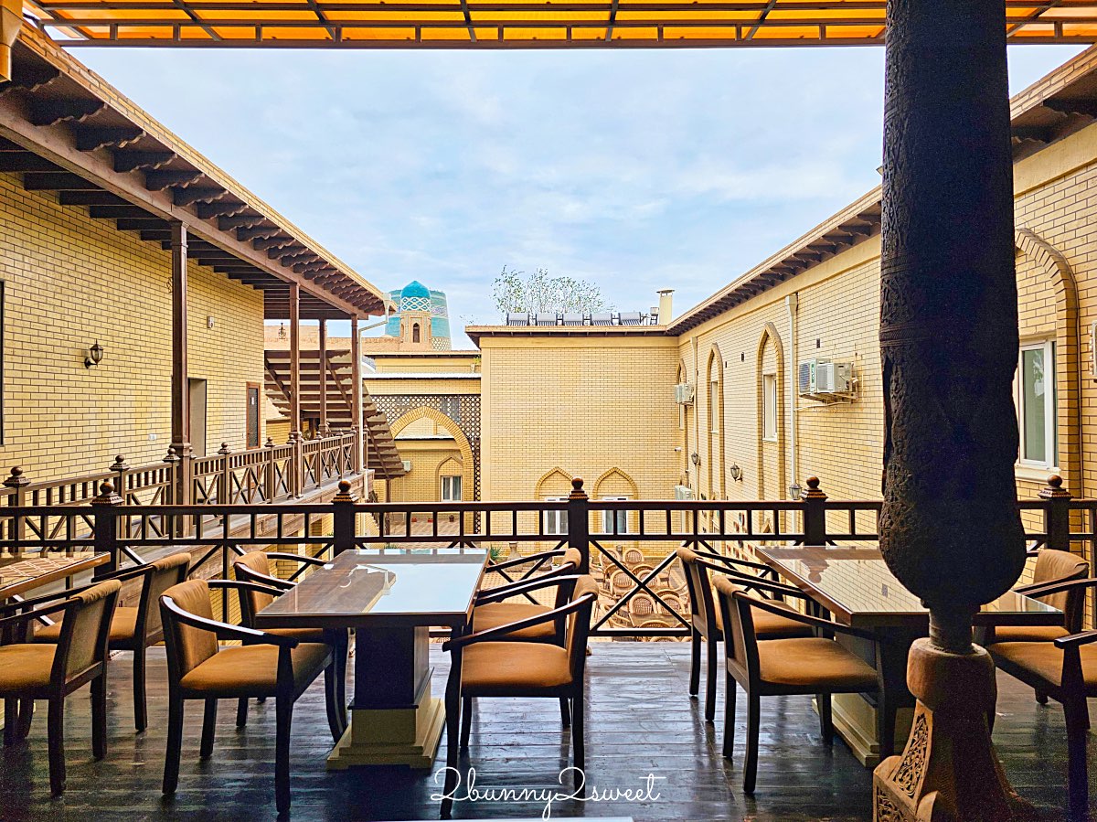 【阿爾坎奇飯店 Arkanchi Hotel】烏茲別克希瓦住宿推薦：古城伊欽&middot;卡拉內牆內高 CP 值景觀飯店 @兔兒毛毛姊妹花