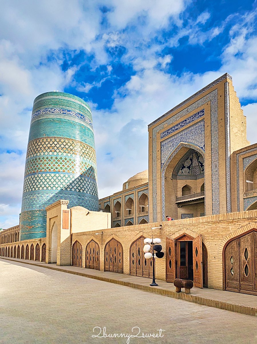 【希瓦卡爾塔米諾宣禮塔 Kalta Minor Minaret】29公尺藍色矮塔、未完成卻最經典的中亞地標 @兔兒毛毛姊妹花