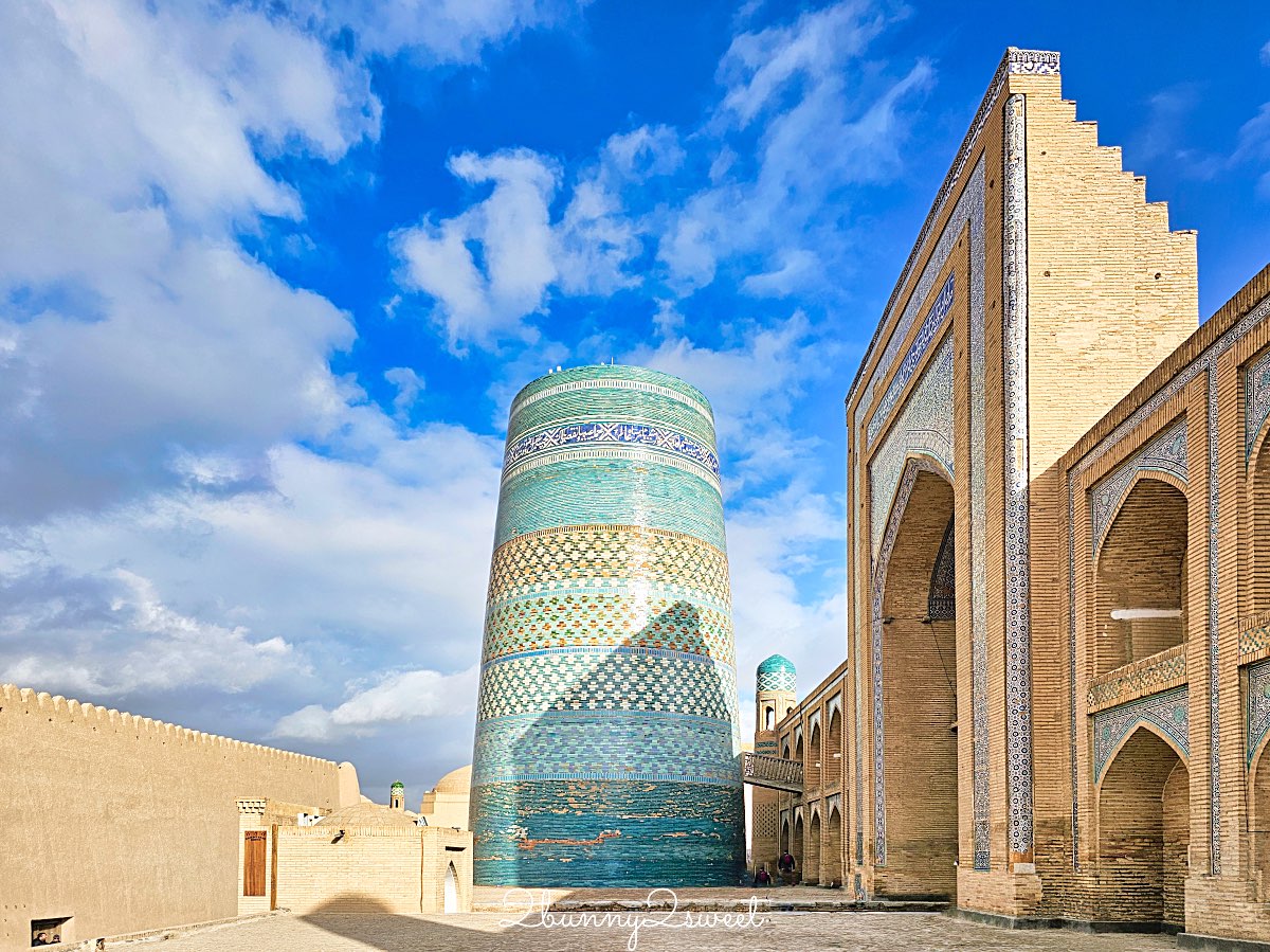 【希瓦卡爾塔米諾宣禮塔 Kalta Minor Minaret】29公尺藍色矮塔、未完成卻最經典的中亞地標 @兔兒毛毛姊妹花