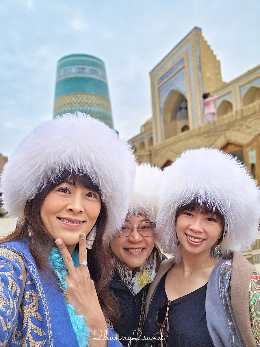 【希瓦卡爾塔米諾宣禮塔 Kalta Minor Minaret】29公尺藍色矮塔、未完成卻最經典的中亞地標 @兔兒毛毛姊妹花