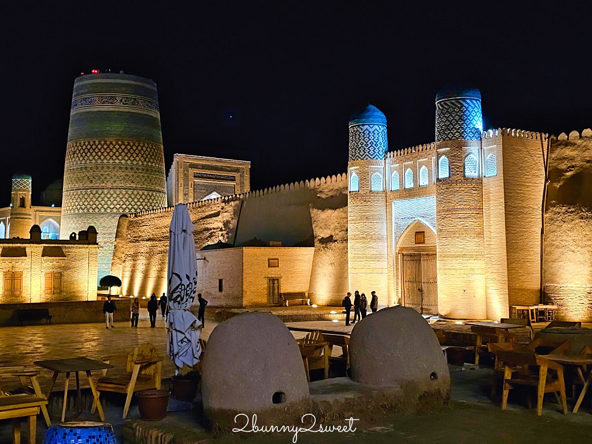 【Terrassa Cafe & Restaurant】希瓦古城最強景觀餐廳！欣賞矮宣禮塔與古城的VIP露台座位 @兔兒毛毛姊妹花