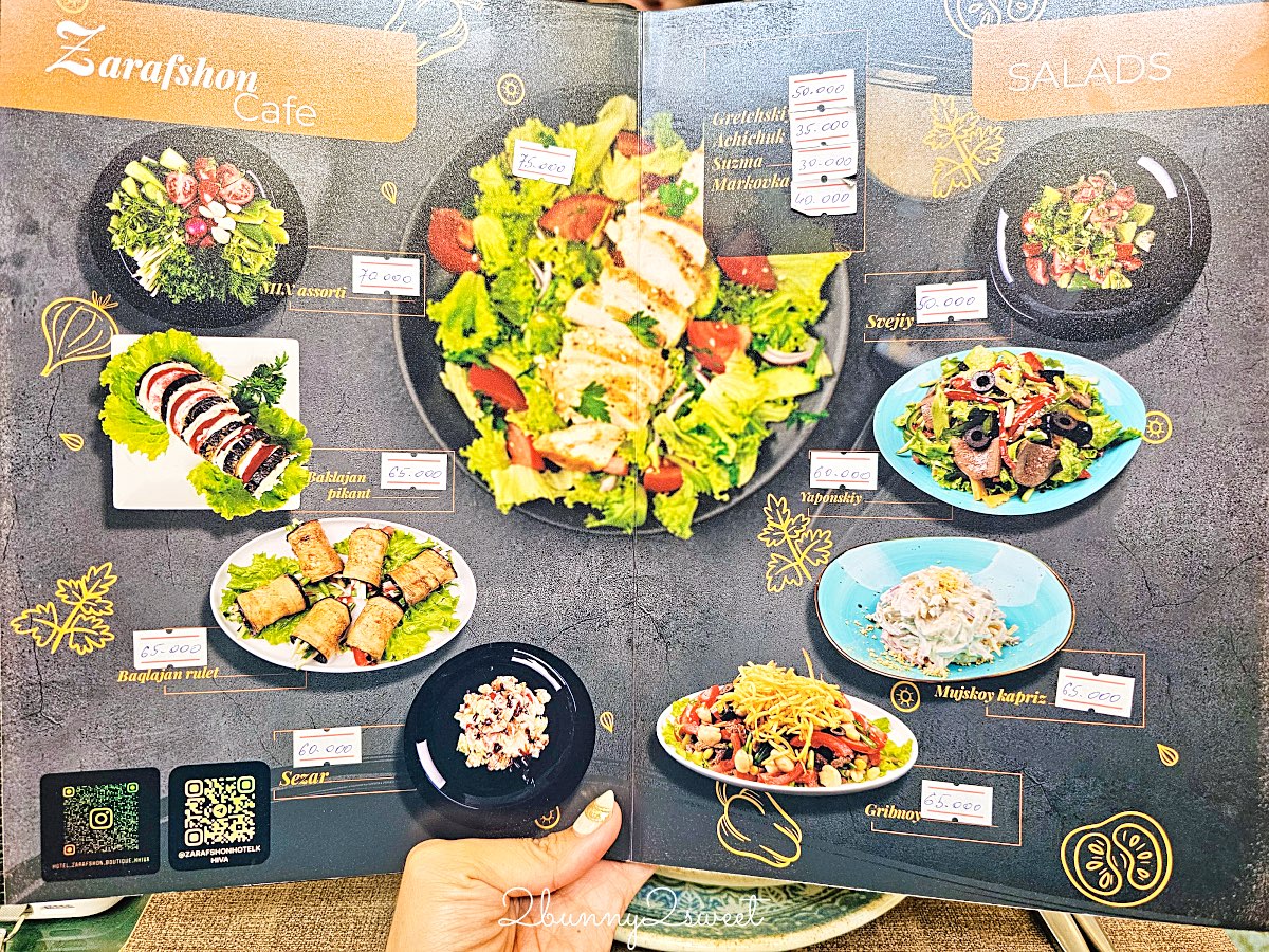 【Cafe Zarafshon】希瓦古城伊斯蘭霍賈宣禮塔旁絕美餐廳，必點希瓦特色餃子 @兔兒毛毛姊妹花
