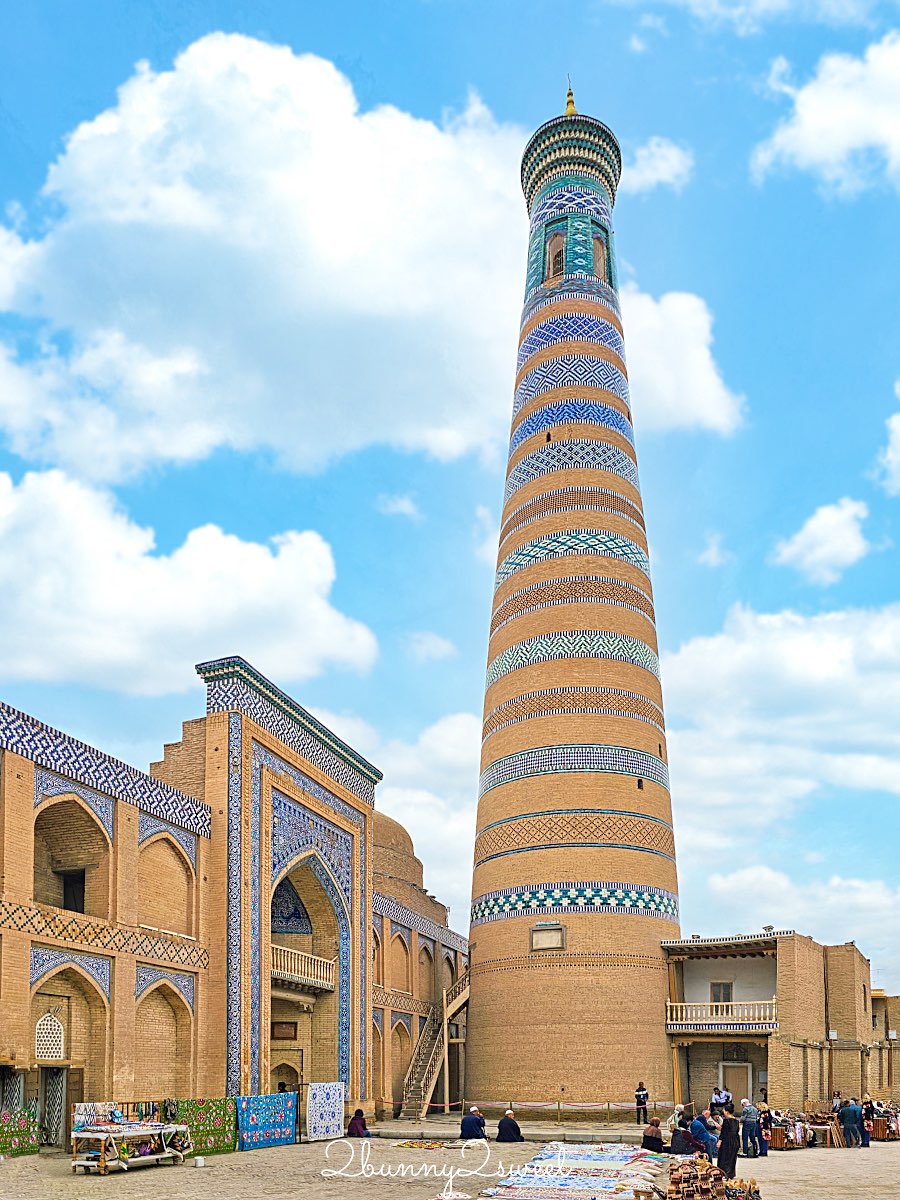 【伊斯蘭&middot;霍賈宣禮塔 Islam Khoja Minaret】登頂俯瞰中亞遺產，希瓦最高地標門票/交通攻略 @兔兒毛毛姊妹花