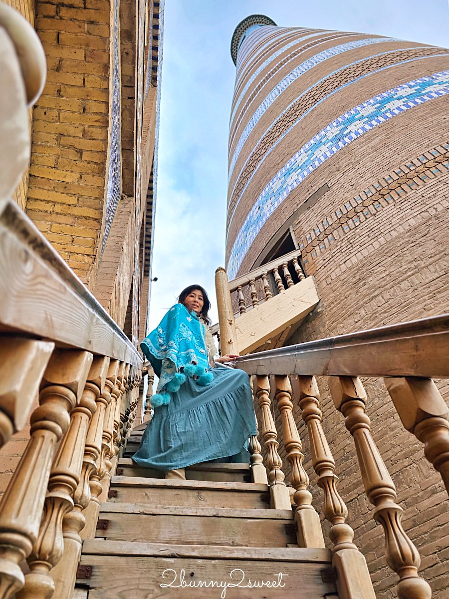 【伊斯蘭&middot;霍賈宣禮塔 Islam Khoja Minaret】登頂俯瞰中亞遺產，希瓦最高地標門票/交通攻略 @兔兒毛毛姊妹花