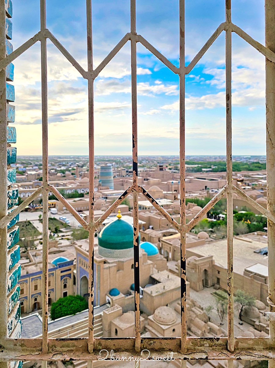【伊斯蘭&middot;霍賈宣禮塔 Islam Khoja Minaret】登頂俯瞰中亞遺產，希瓦最高地標門票/交通攻略 @兔兒毛毛姊妹花