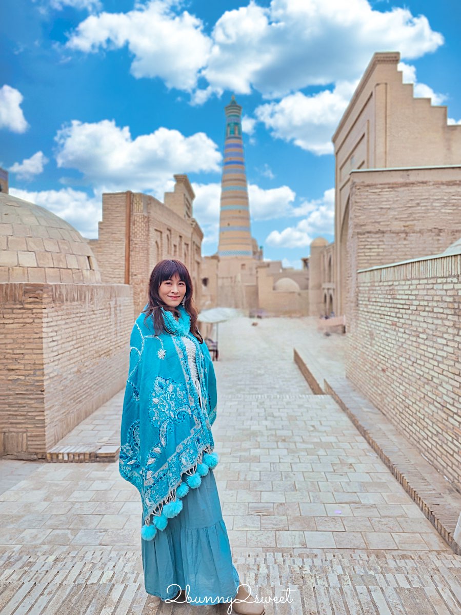 【伊斯蘭&middot;霍賈宣禮塔 Islam Khoja Minaret】登頂俯瞰中亞遺產，希瓦最高地標門票/交通攻略 @兔兒毛毛姊妹花