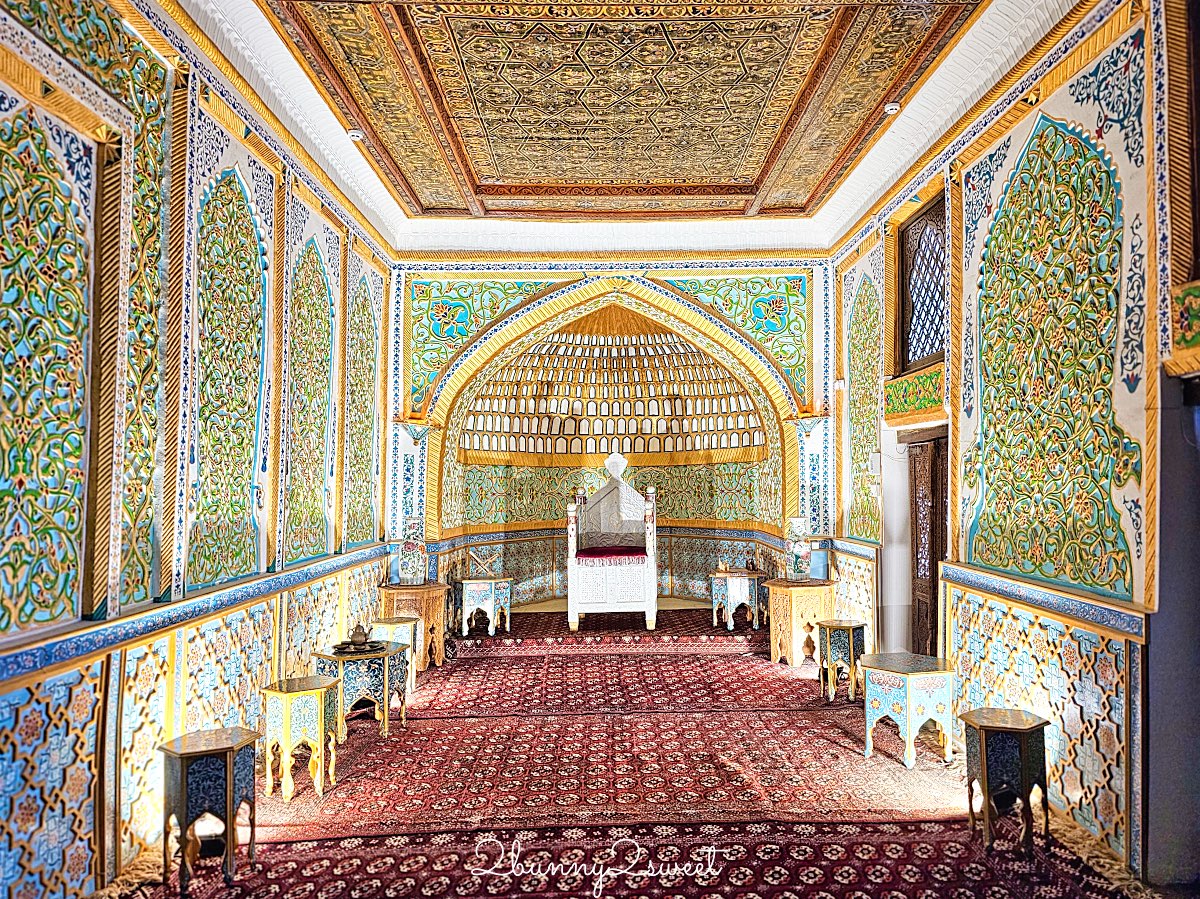 【希瓦可汗舊堡 Konya Ark】走進希瓦汗國王宮，登上【阿克謝赫博博瞭望台 Ak Sheikh-bobo Tower】俯瞰古城藍色天際線 @兔兒毛毛姊妹花