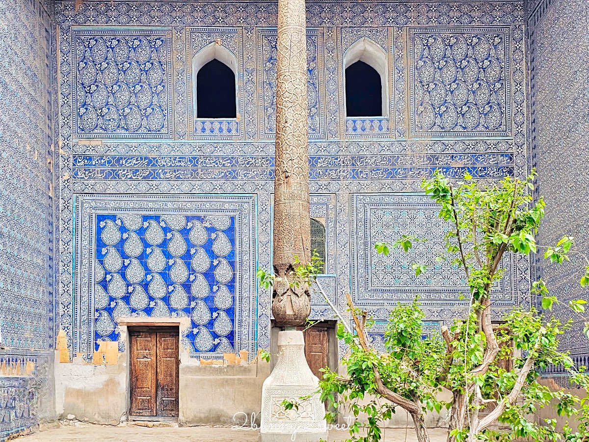 【希瓦石頭宮 Tashhovli Palace】藍色磁磚後宮太夢幻!走進汗國皇室生活的華麗宮殿 @兔兒毛毛姊妹花 【希瓦石頭宮 Tashhovli Palace】藍色磁磚後宮太夢幻!走進汗國皇室生活的華麗宮殿 @兔兒毛毛姊妹花
