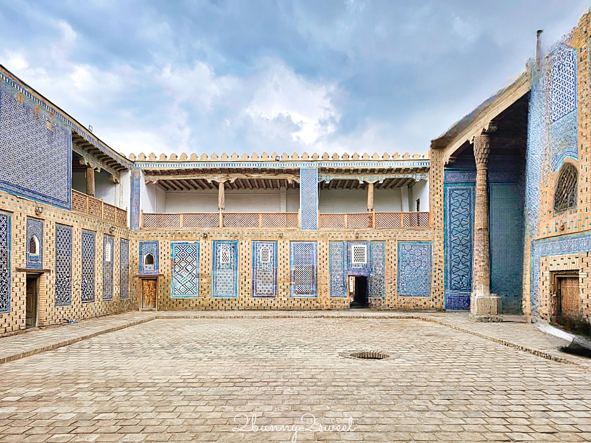 【希瓦石頭宮 Tashhovli Palace】藍色磁磚後宮太夢幻!走進汗國皇室生活的華麗宮殿 @兔兒毛毛姊妹花 【希瓦石頭宮 Tashhovli Palace】藍色磁磚後宮太夢幻!走進汗國皇室生活的華麗宮殿 @兔兒毛毛姊妹花