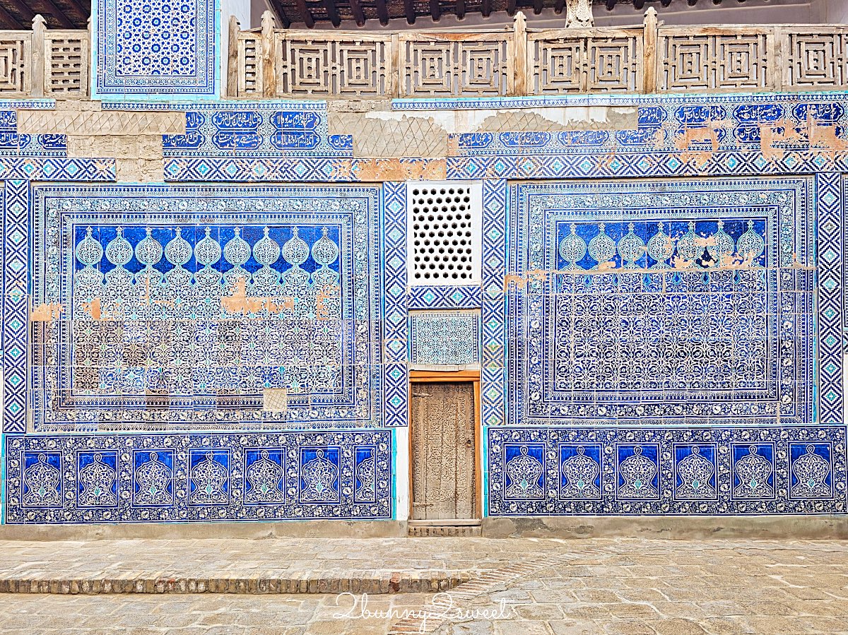 【希瓦石頭宮 Tashhovli Palace】藍色磁磚後宮太夢幻!走進汗國皇室生活的華麗宮殿 @兔兒毛毛姊妹花 【希瓦石頭宮 Tashhovli Palace】藍色磁磚後宮太夢幻!走進汗國皇室生活的華麗宮殿 @兔兒毛毛姊妹花