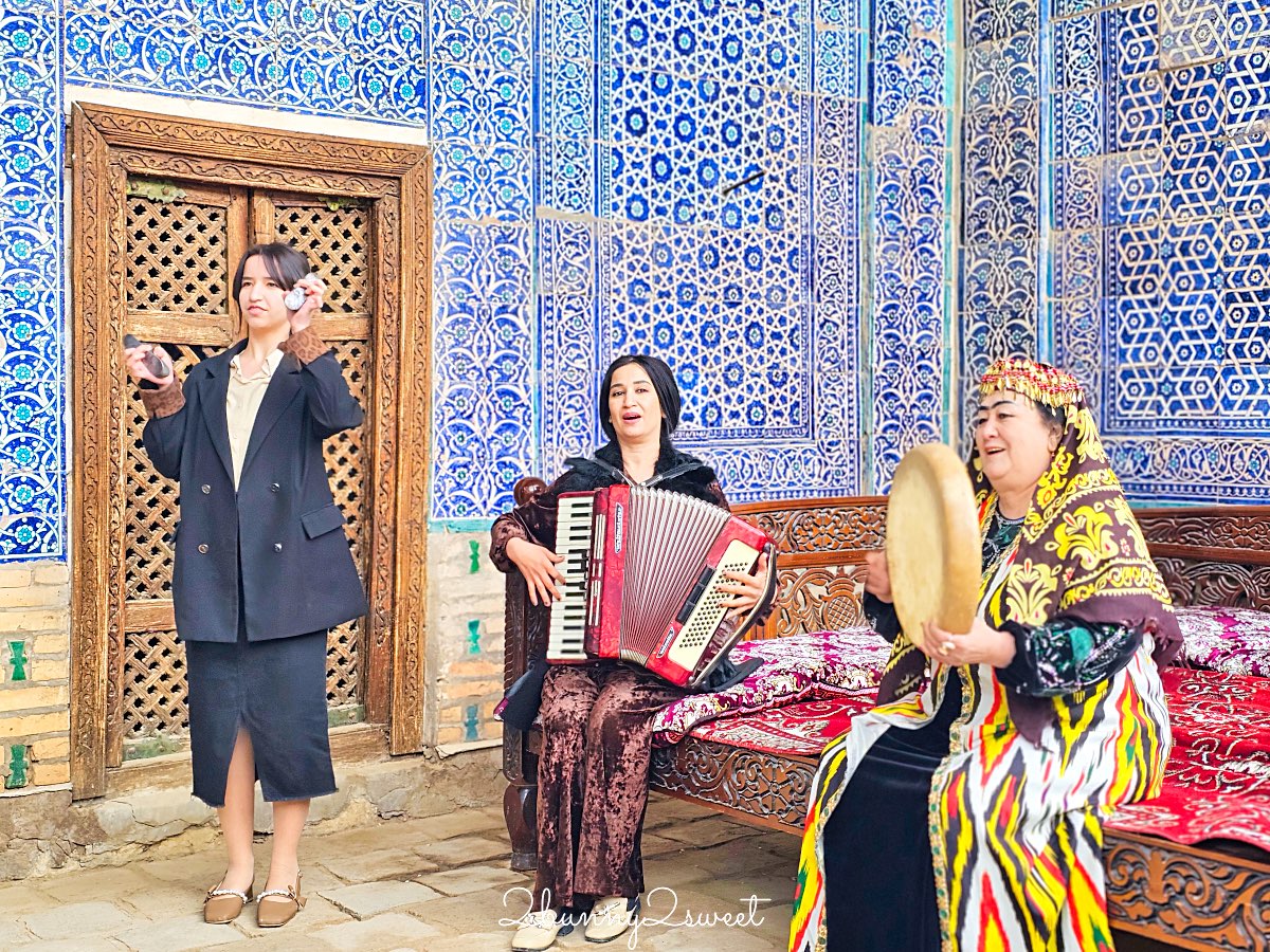 【希瓦石頭宮 Tashhovli Palace】藍色磁磚後宮太夢幻!走進汗國皇室生活的華麗宮殿 @兔兒毛毛姊妹花 【希瓦石頭宮 Tashhovli Palace】藍色磁磚後宮太夢幻!走進汗國皇室生活的華麗宮殿 @兔兒毛毛姊妹花