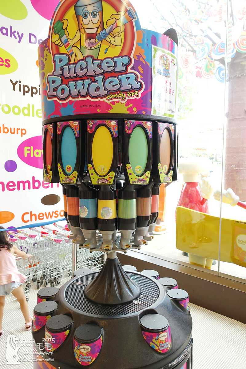 [2015。新馬|親子|自助] 聖淘沙的巨大糖果樹～亞洲最大糖果店 Candylicious @兔兒毛毛姊妹花