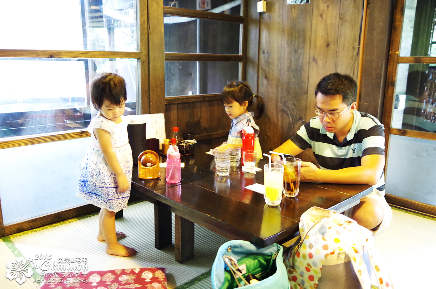 [2015。沖繩|親子|自駕] 在百年老屋裡享用傳統沖繩料理@百年古家-大家うふやー @兔兒毛毛姊妹花