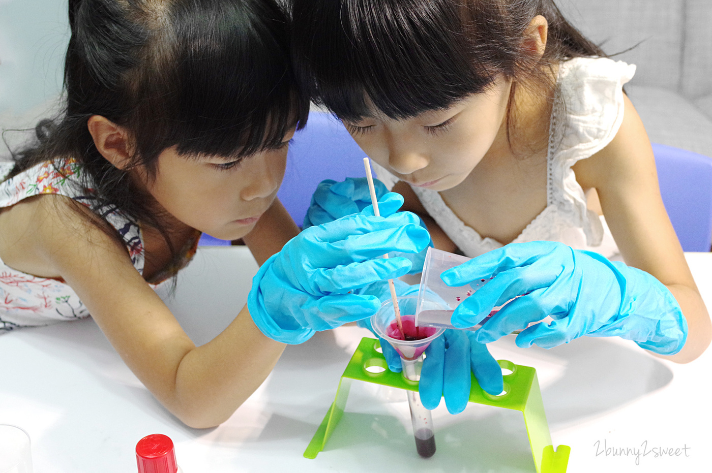[玩具。體驗] Science4you 英國科學魔術百寶盒~在家也能帶著孩子輕鬆玩科學、做實驗～有趣又有教育意義的科學玩具 @兔兒毛毛姊妹花