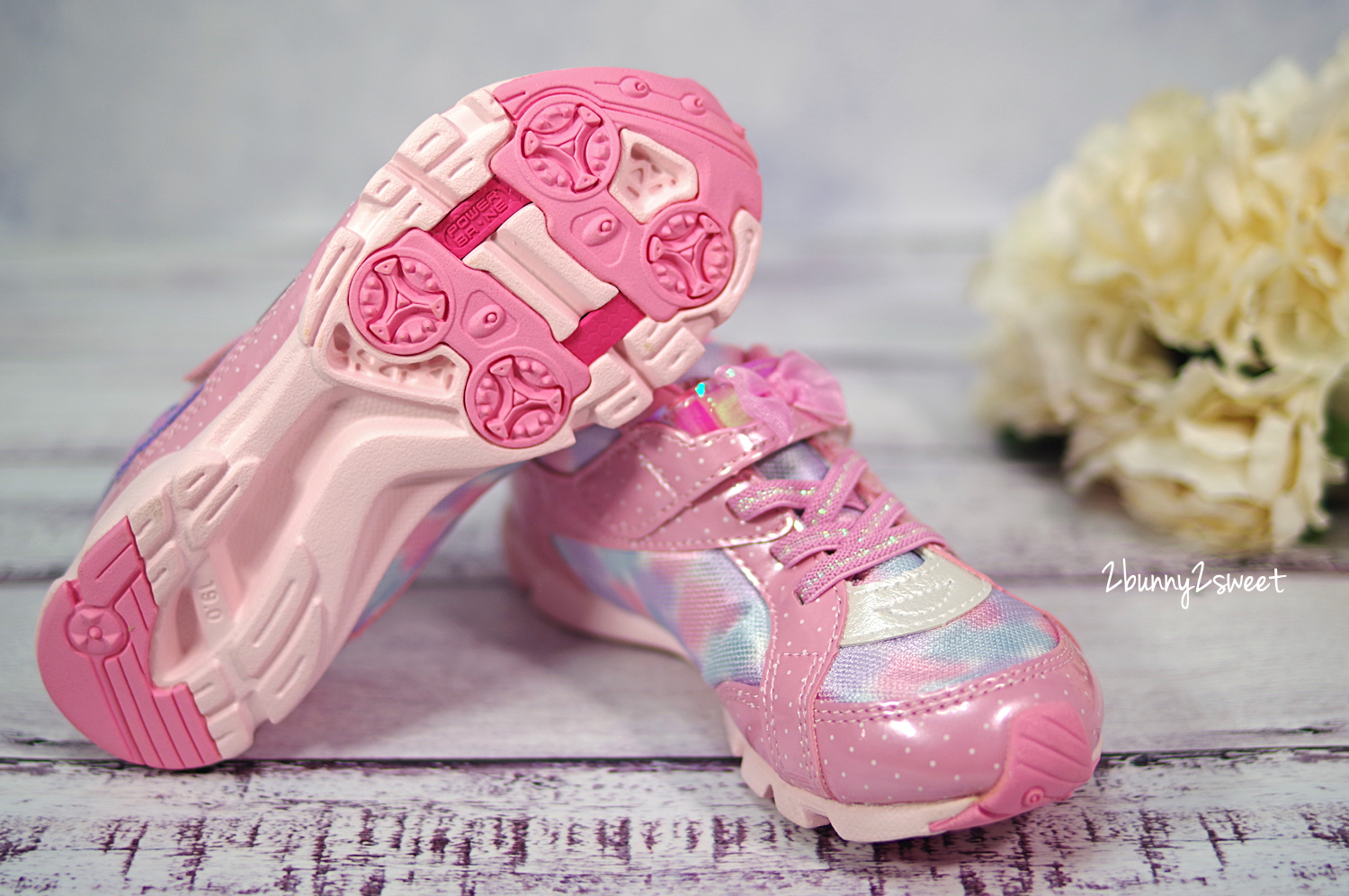 [好店。推薦 ] MOONSTAR 月星 日本第一品牌健康機能鞋～全新『光復門市』在國父紀念館附近開幕囉!! 不論正式、休閒或運動，全家人的舒適好鞋 MOONSTAR 月星 通通有!! @兔兒毛毛姊妹花