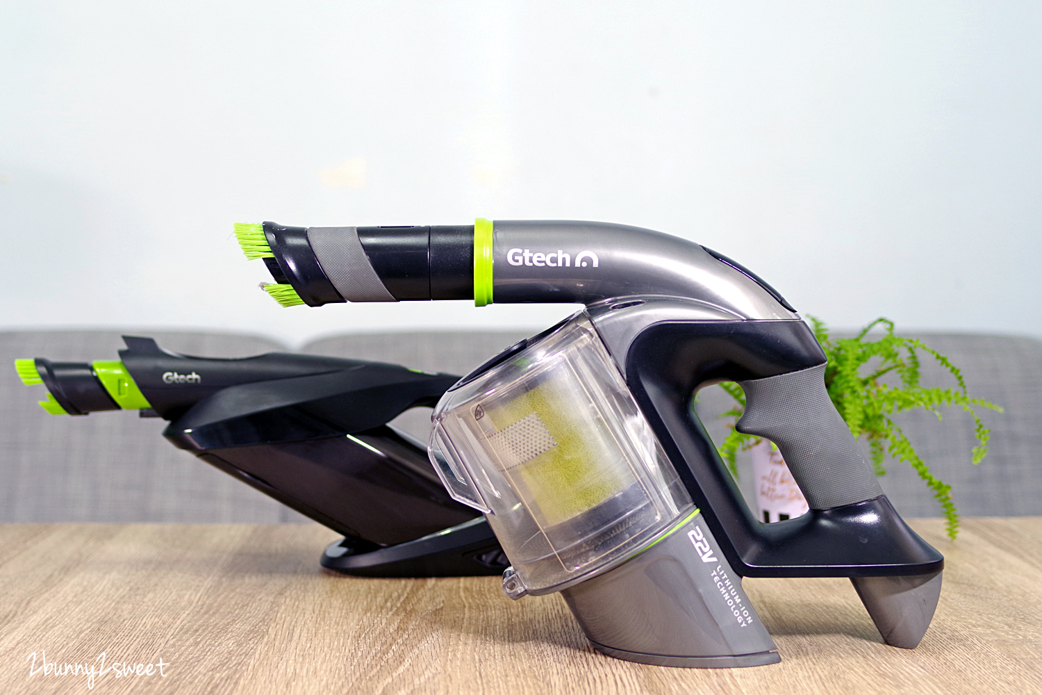 吸塵器推薦》英國 Gtech 小綠 Multi Plus K9 寵物版無線除蟎吸塵器~超強吸力搭配電動滾輪刷頭，拍打吸塵超乾淨，手持、地板兩用!! @兔兒毛毛姊妹花
