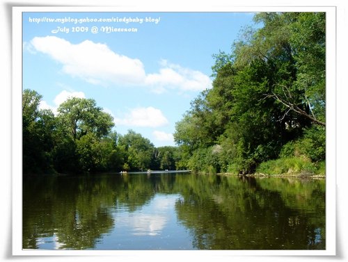 [2009 Minnesota] 夏日の溪流泛舟初體驗 @兔兒毛毛姊妹花