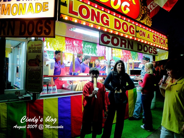 [2009 Minnesota] State Fair~美式食物吃到吐 (2) @兔兒毛毛姊妹花