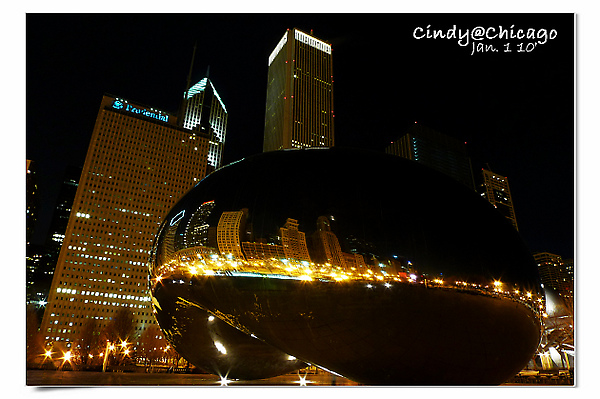 [2010 Chicago] 天黑之後更美麗~千禧公園 (Millennium Park) @兔兒毛毛姊妹花