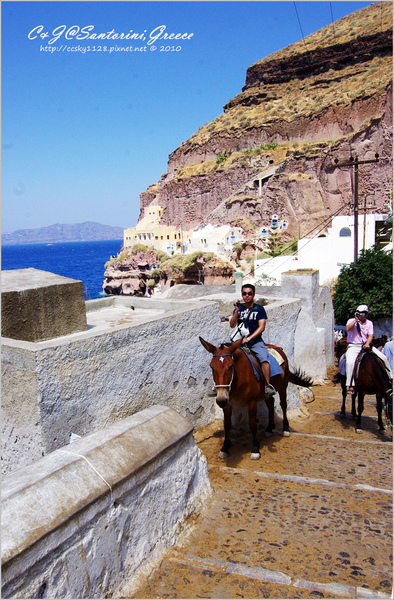 [2010 Greece] 。第二十四章。驢子計程車帶我上山去 @兔兒毛毛姊妹花