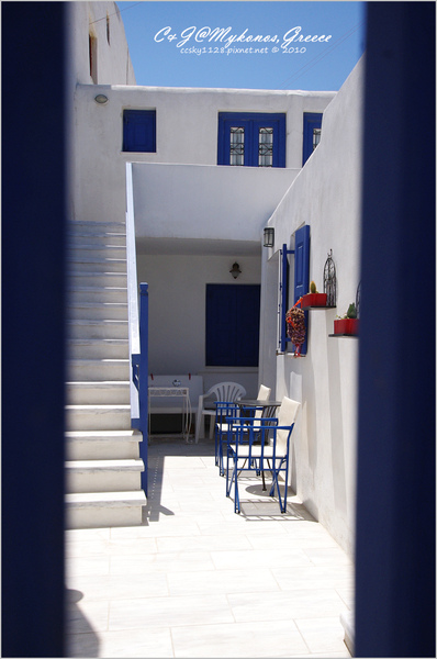 [2010 Greece] 。第九章。走在 Mykonos 的迷宮小徑，迷路也是一種幸福 @兔兒毛毛姊妹花